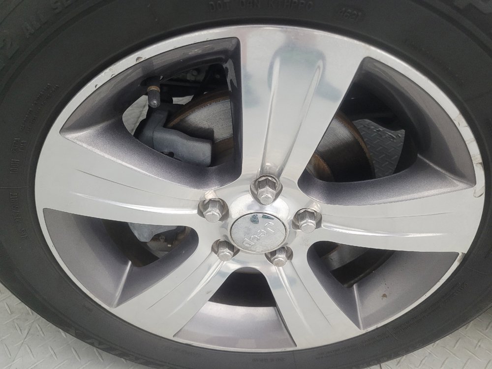 Used 2016 Jeep Patriot High Altitude FWD image 31