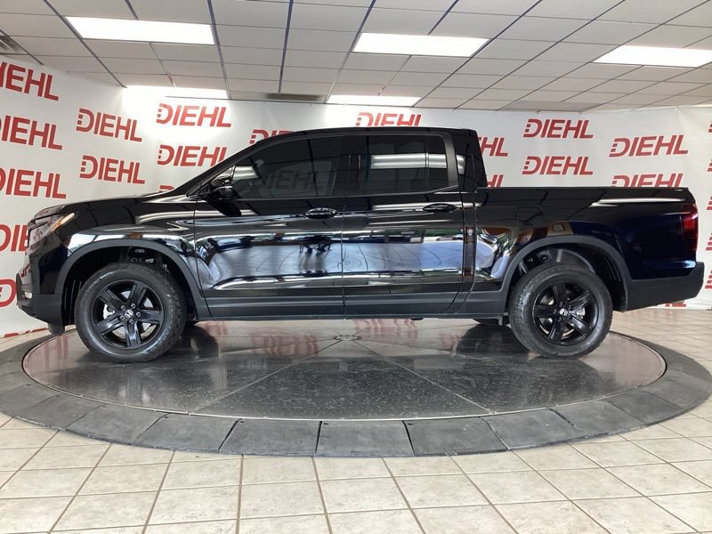Used 2023 Honda Ridgeline Black Edition image 4