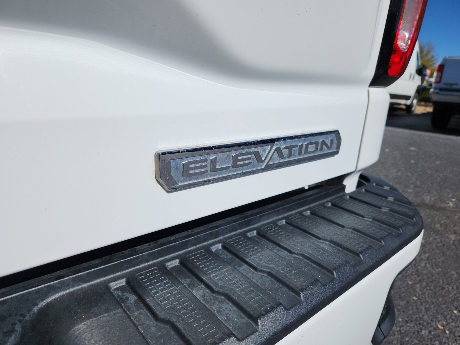 Used 2021 GMC Sierra 1500 Elevation image 24