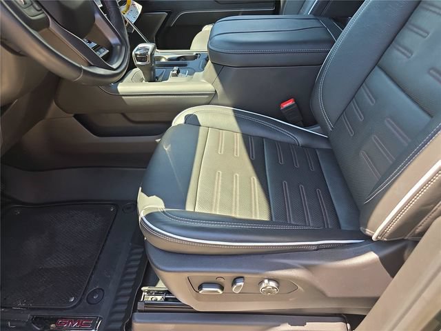 Used 2024 GMC Sierra 1500 AT4X AWD/4WD image 21