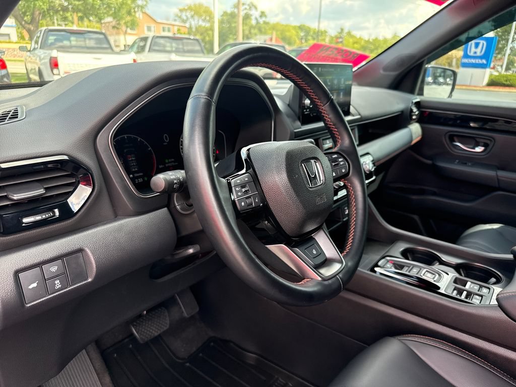 Used 2024 Honda Pilot TrailSport image 15