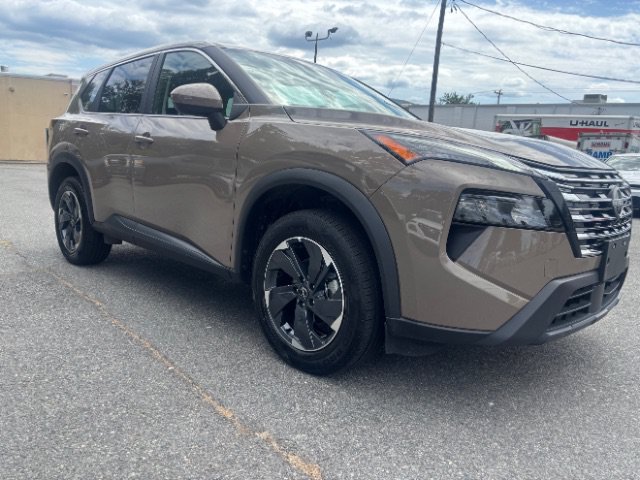 Used 2025 Nissan Rogue SV AWD/4WD image 11