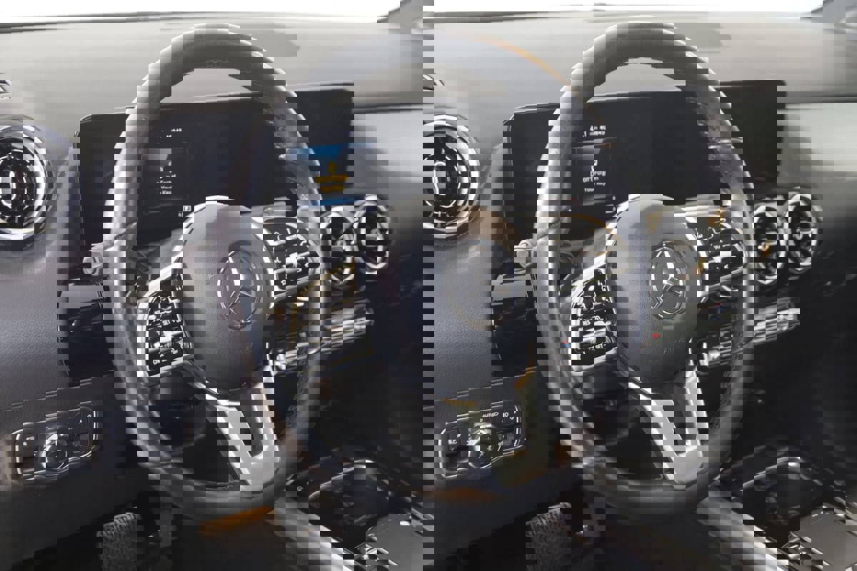 Used 2022 Mercedes-Benz GLA 250 4MATIC image 6