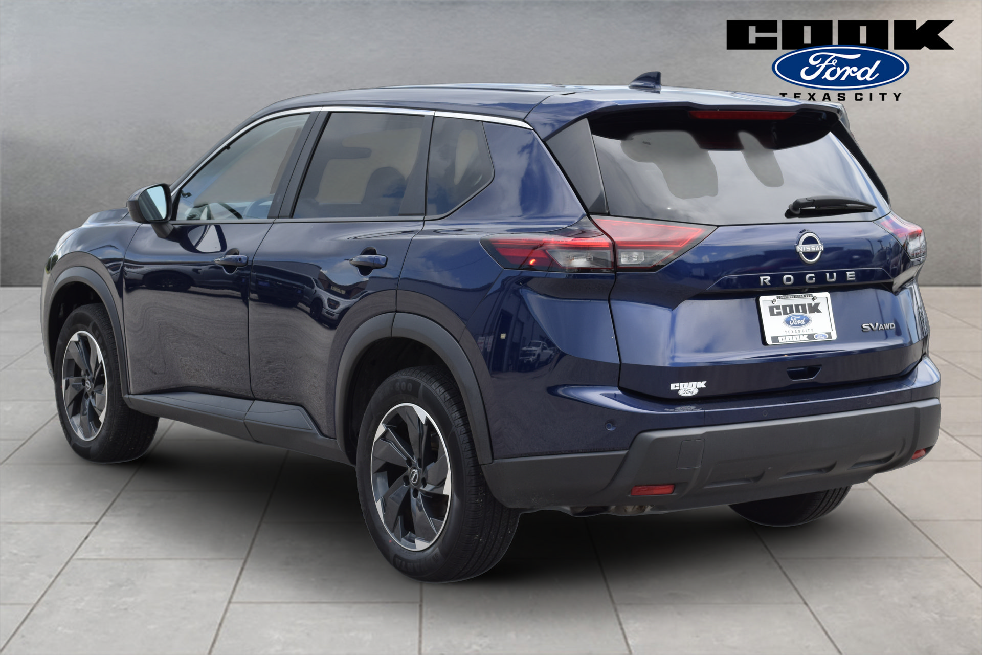 Used 2024 Nissan Rogue SV AWD/4WD image 4