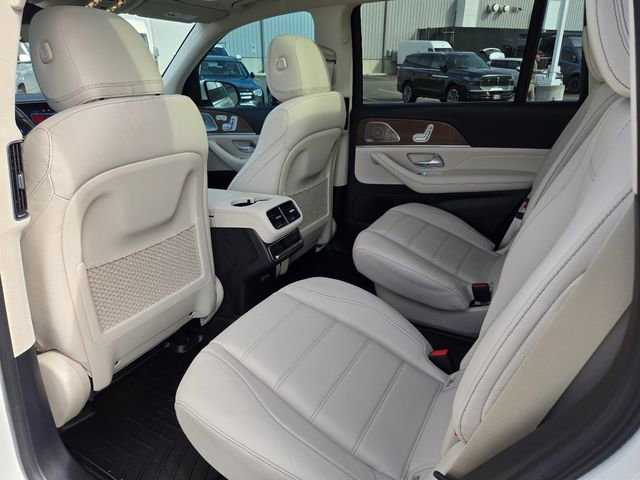 Used 2022 Mercedes-Benz GLS 450 4MATIC image 36