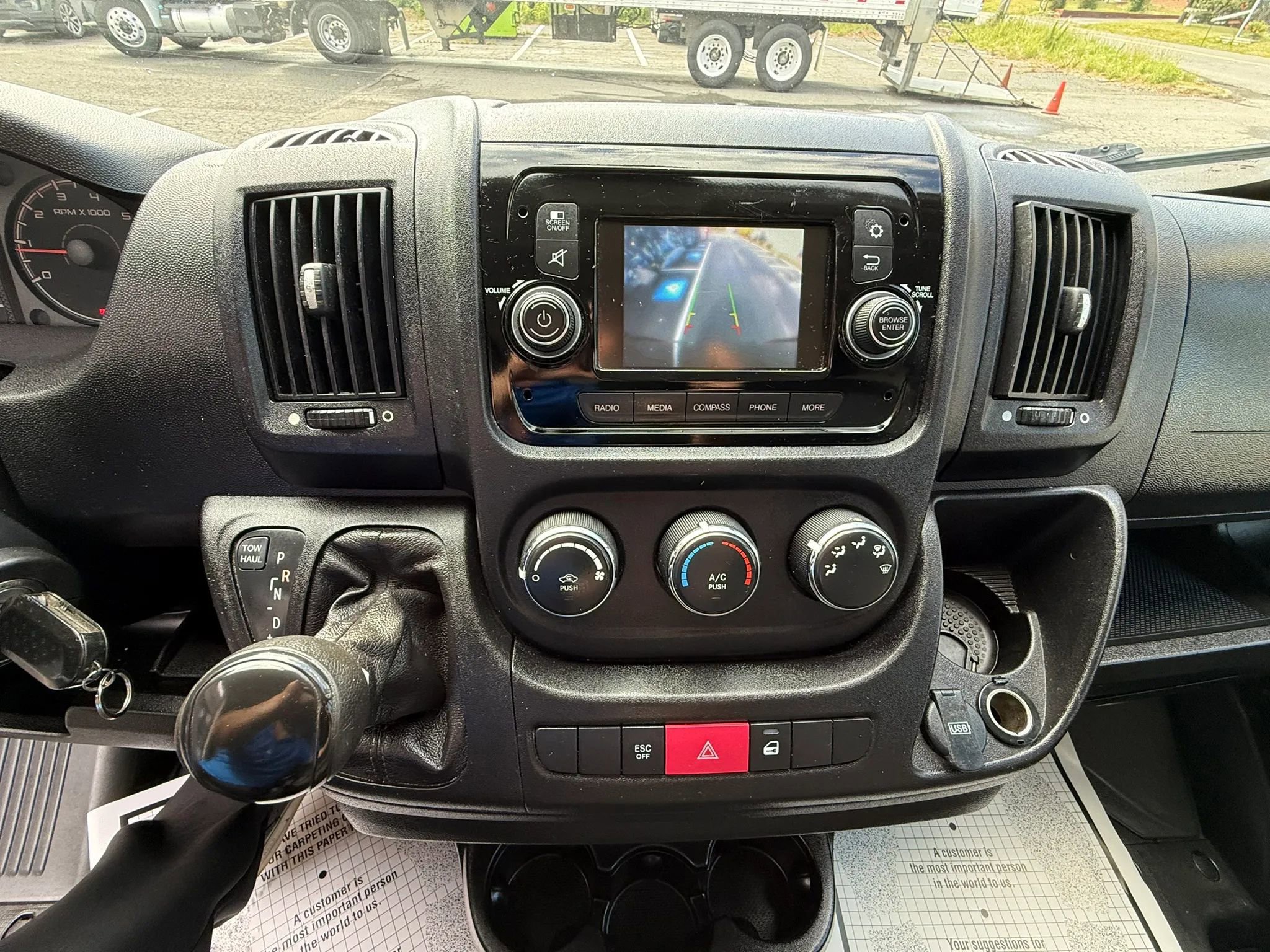 Used 2019 RAM ProMaster 2500 FWD image 4