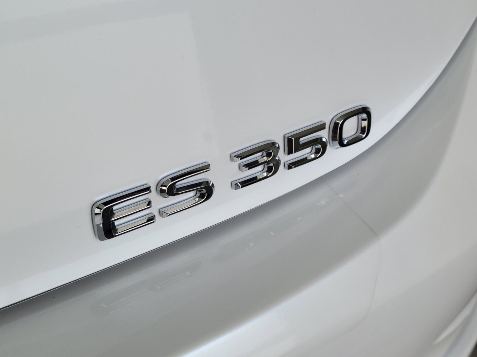Certified 2025 Lexus ES 350 image 6