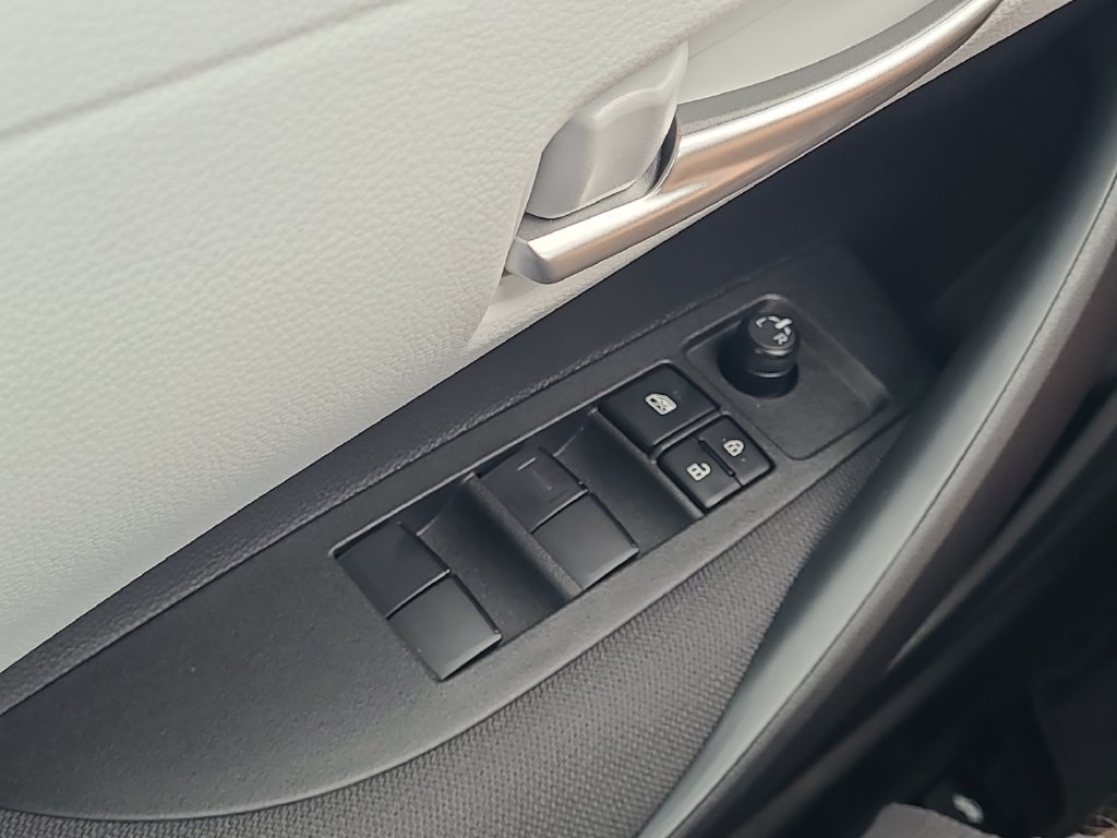 New 2027 Toyota Corolla SE w/ SE Package FWD image 19