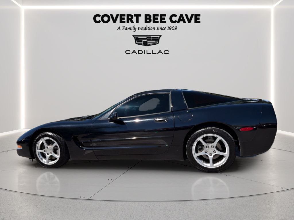 Used 2000 Chevrolet Corvette Coupe w/ Roof Pkg RWD image 5