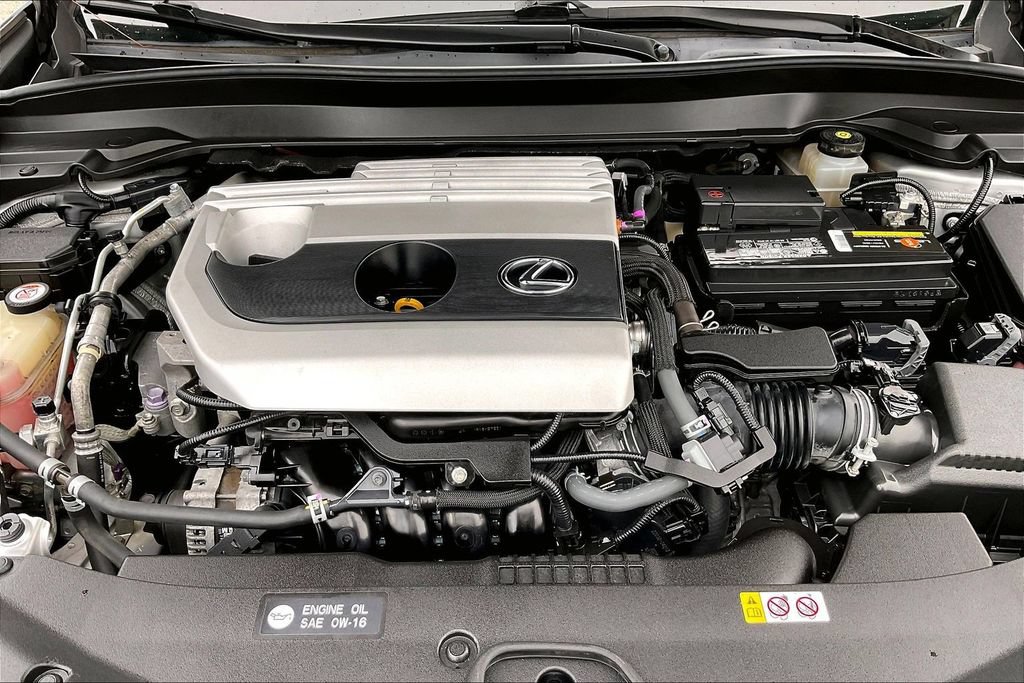 Used 2019 Lexus UX 200 w/ Premium Package FWD image 31