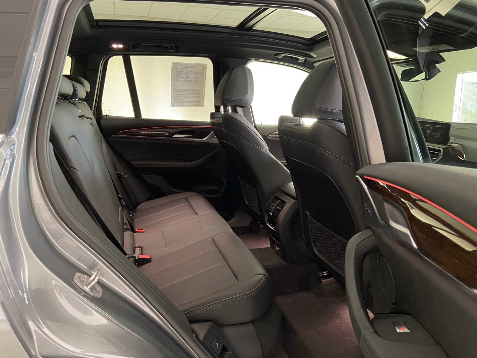 Used 2024 BMW X3 xDrive30i image 18