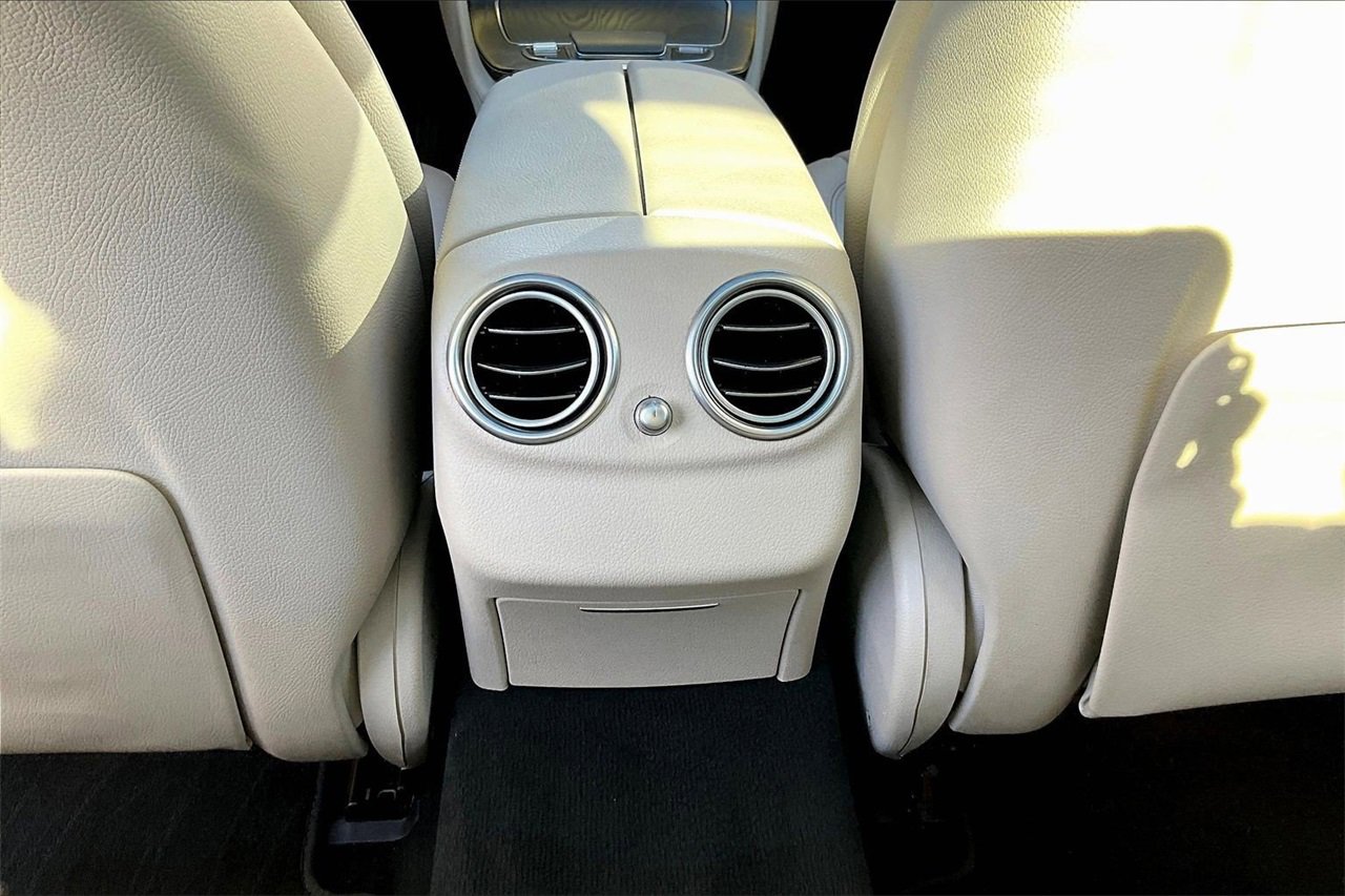 Used 2022 Mercedes-Benz E 350 E 350 image 16