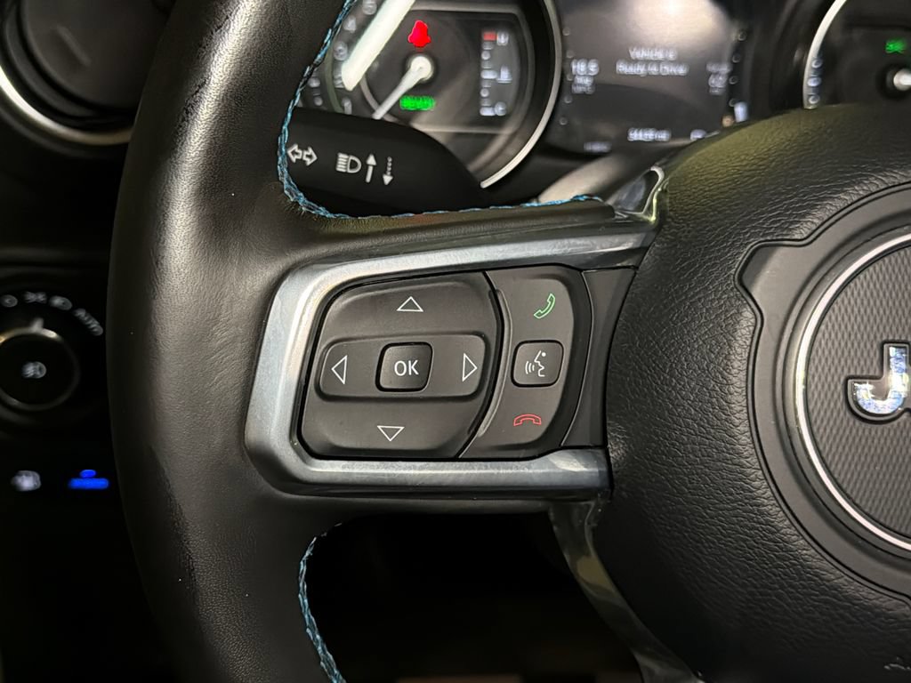Used 2022 Jeep Wrangler Unlimited Rubicon 4xe w/ Cold Weather Group AWD/4WD image 22
