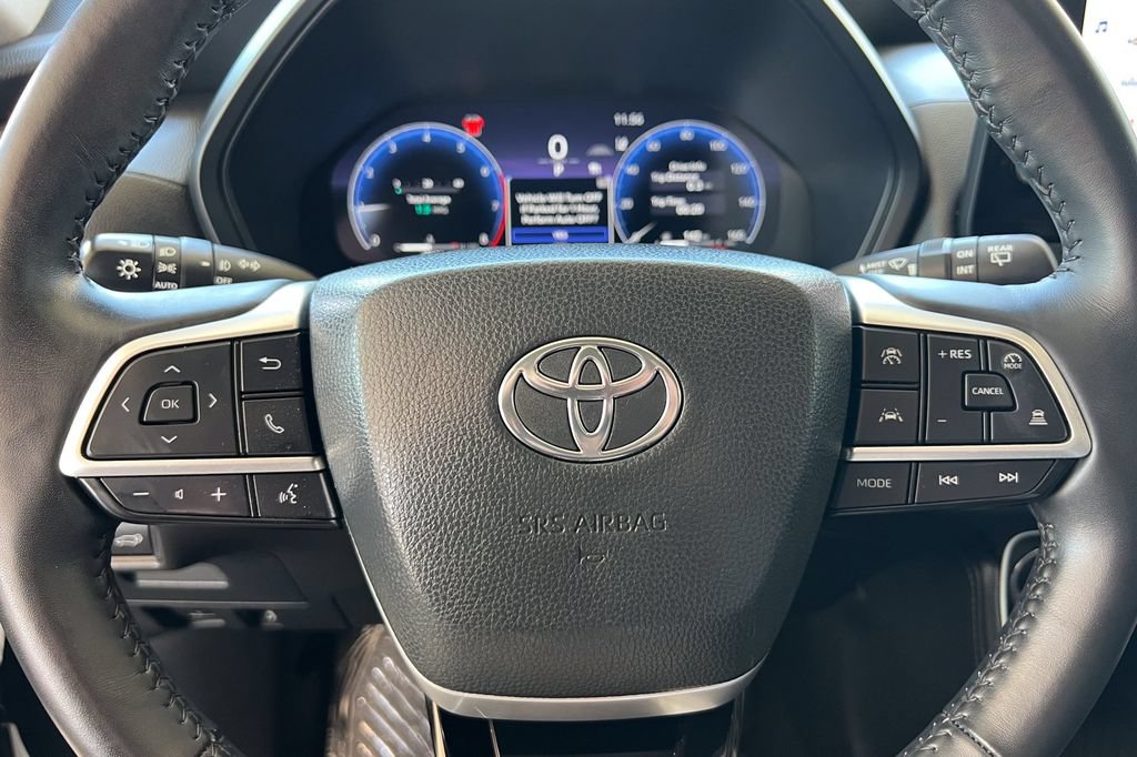 Certified 2024 Toyota Grand Highlander FWD image 29