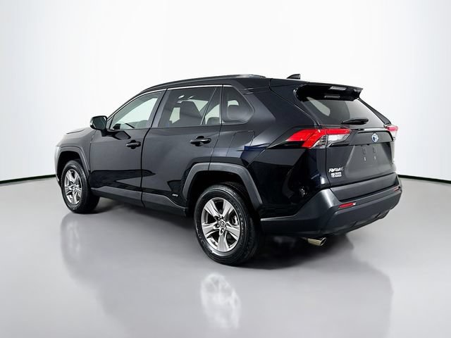 Certified 2024 Toyota RAV4 LE AWD/4WD image 6