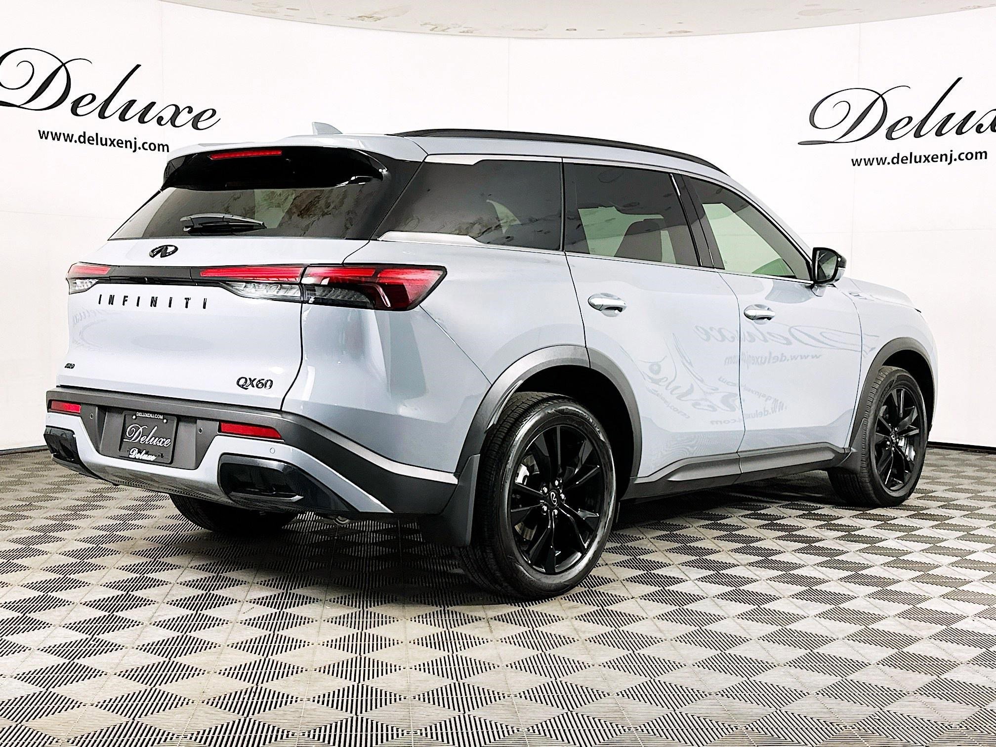 Used 2025 INFINITI QX60 Luxe w/ Black Edition image 6