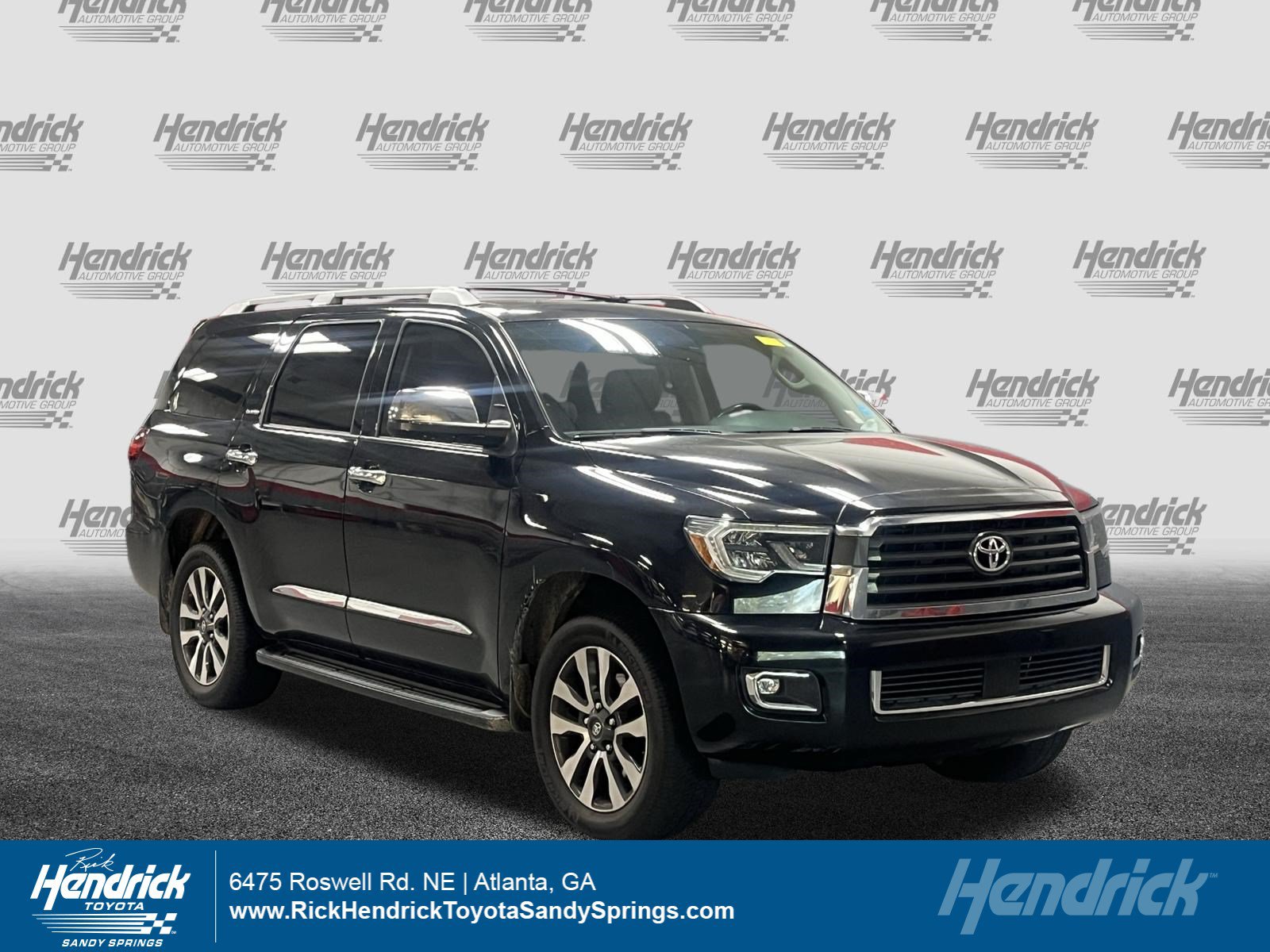 Used 2018 Toyota Sequoia Limited w/ Safety & Convenience Package AWD/4WD image 1