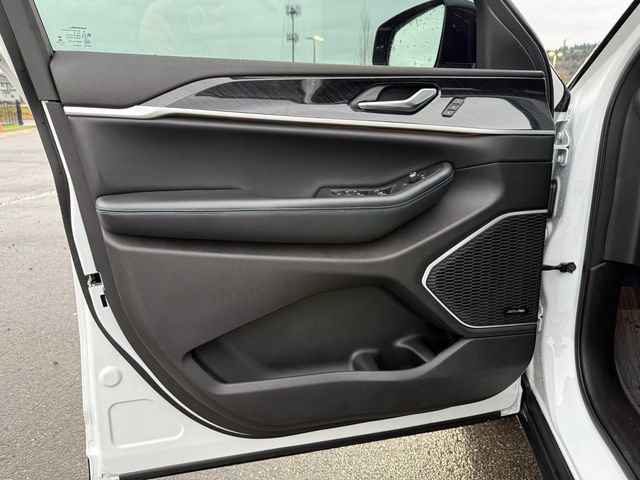 Used 2023 Jeep Grand Cherokee Trailhawk w/ Advanced Protech Group II image 19