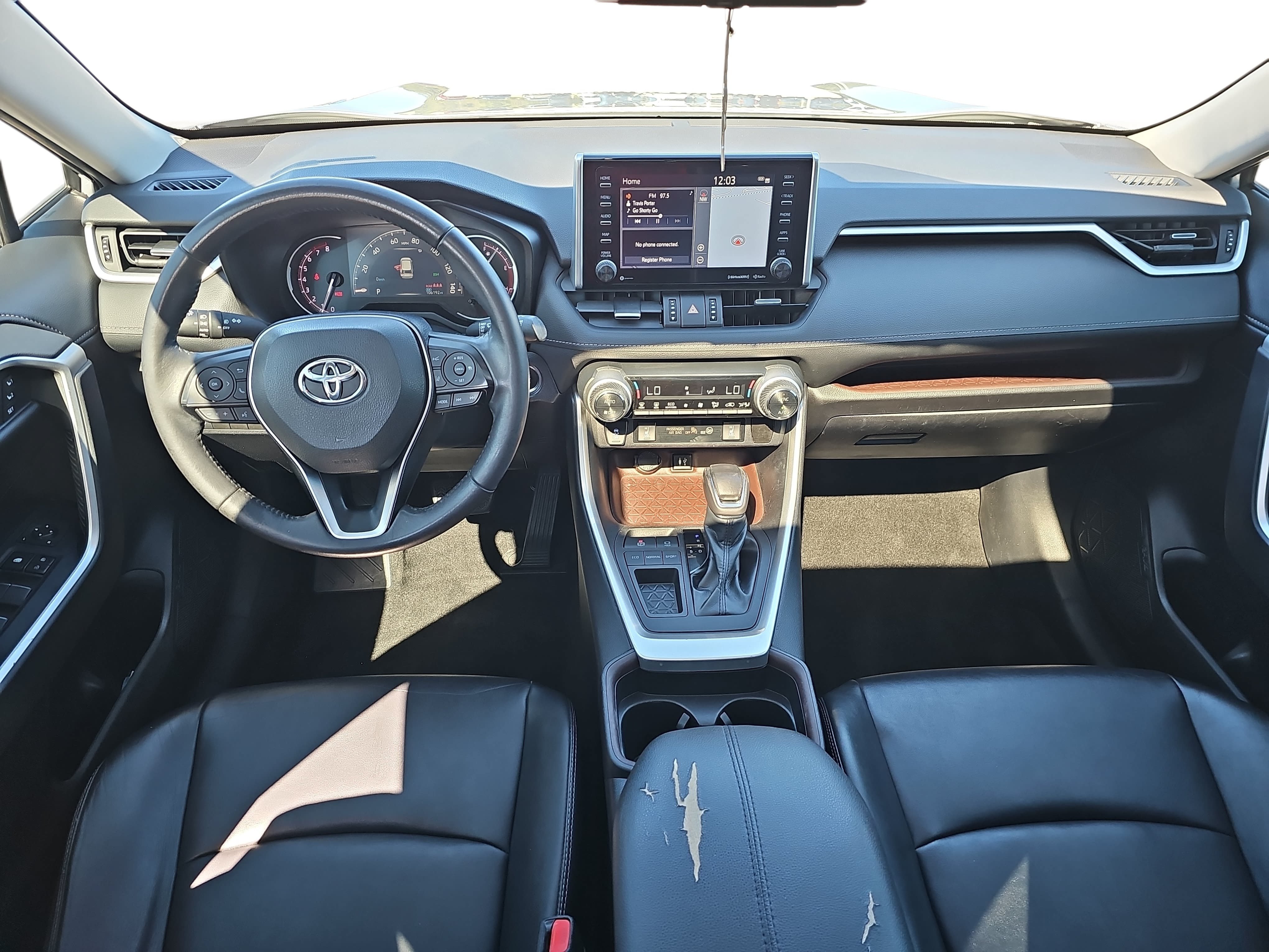 Used 2019 Toyota RAV4 Limited FWD image 9
