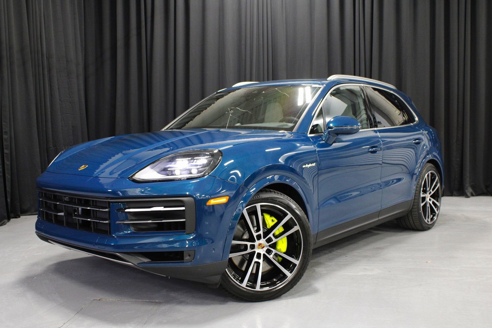 New 2026 Porsche Cayenne S