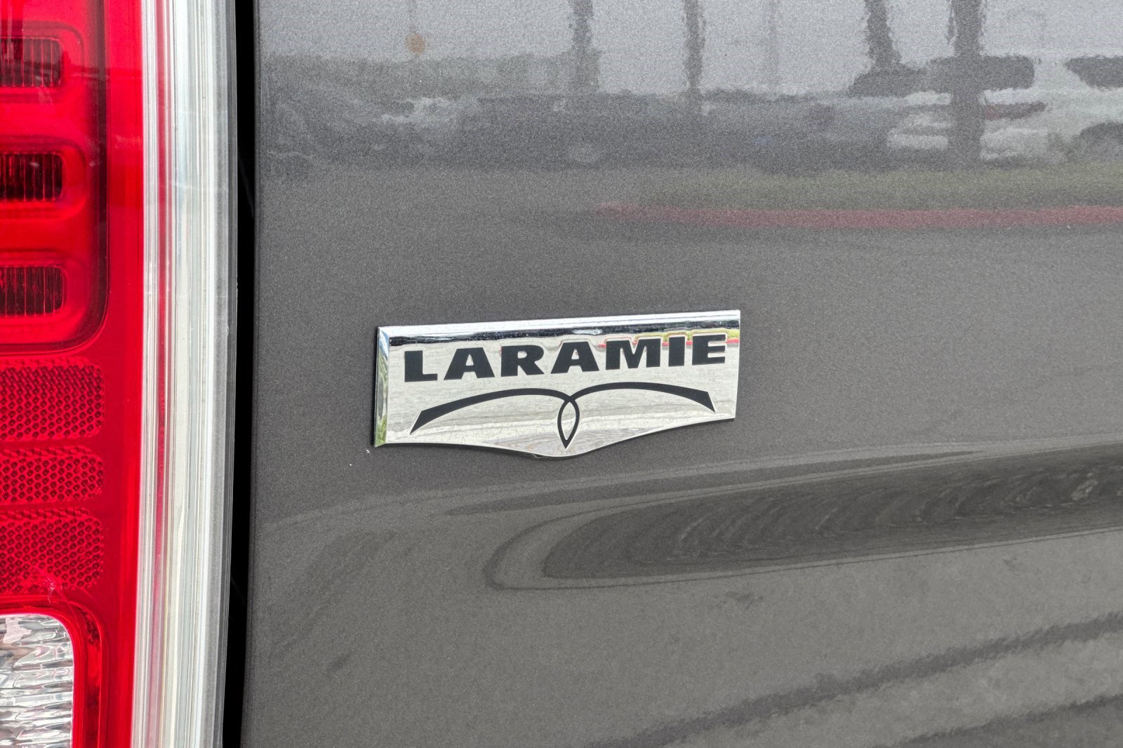 Used 2017 RAM 1500 Laramie RWD image 20