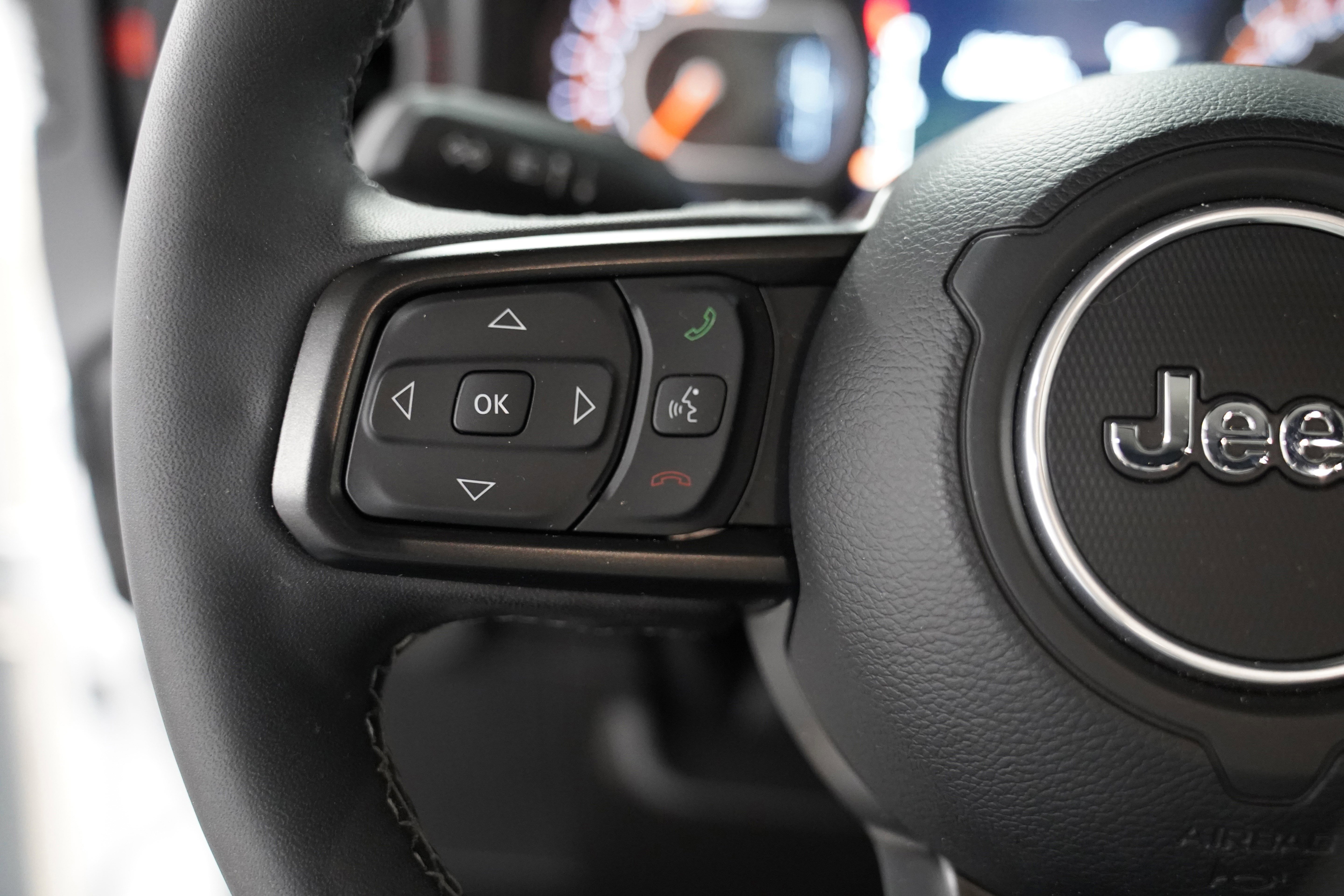 Used 2025 Jeep Wrangler Rubicon image 19