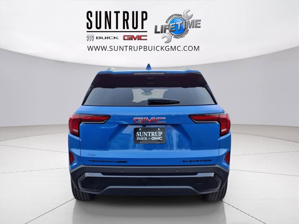Used 2025 GMC Terrain Elevation w/ Elevation Premium Package image 31