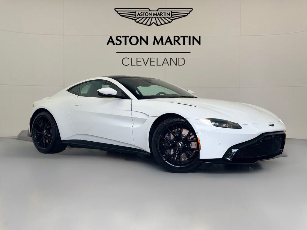 Used 2021 Aston Martin V8 Vantage Coupe image 1