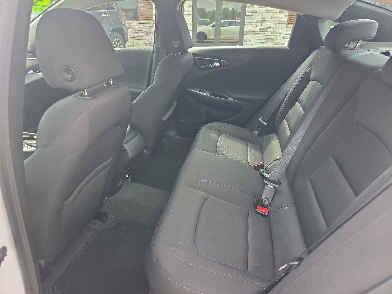Used 2020 Chevrolet Malibu LS FWD image 11