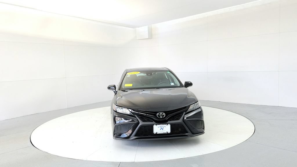 Certified 2024 Toyota Camry SE w/ Cold Weather Package AWD/4WD image 8