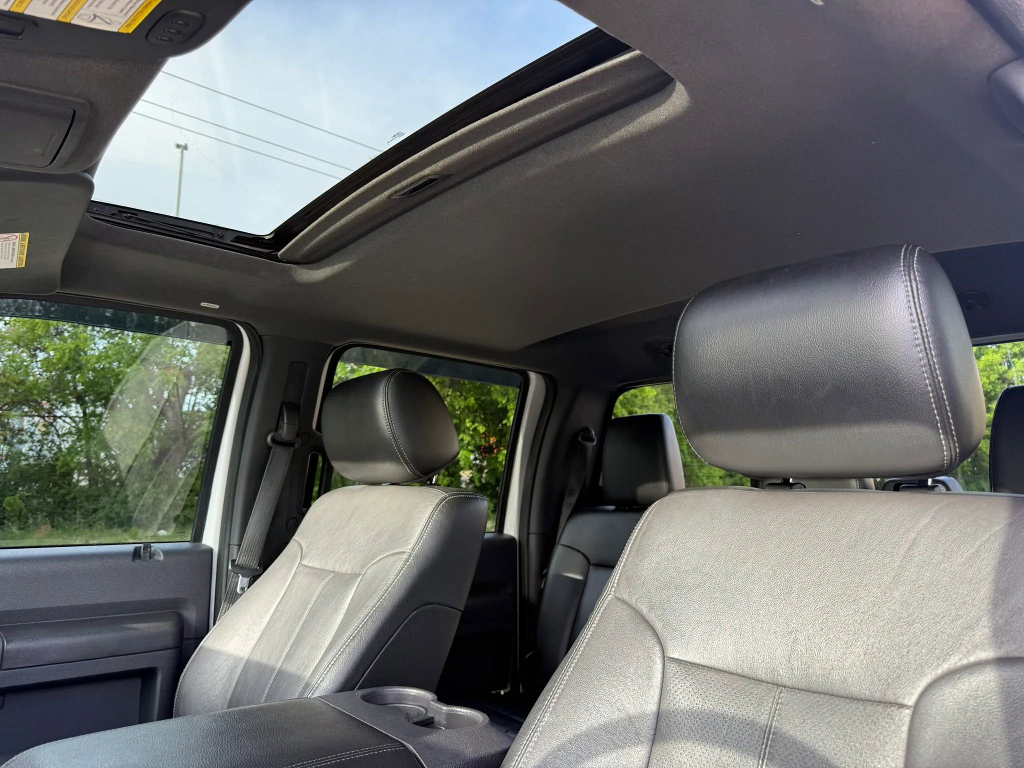 Used 2015 Ford F350 Lariat w/ Lariat Ultimate Package AWD/4WD image 11