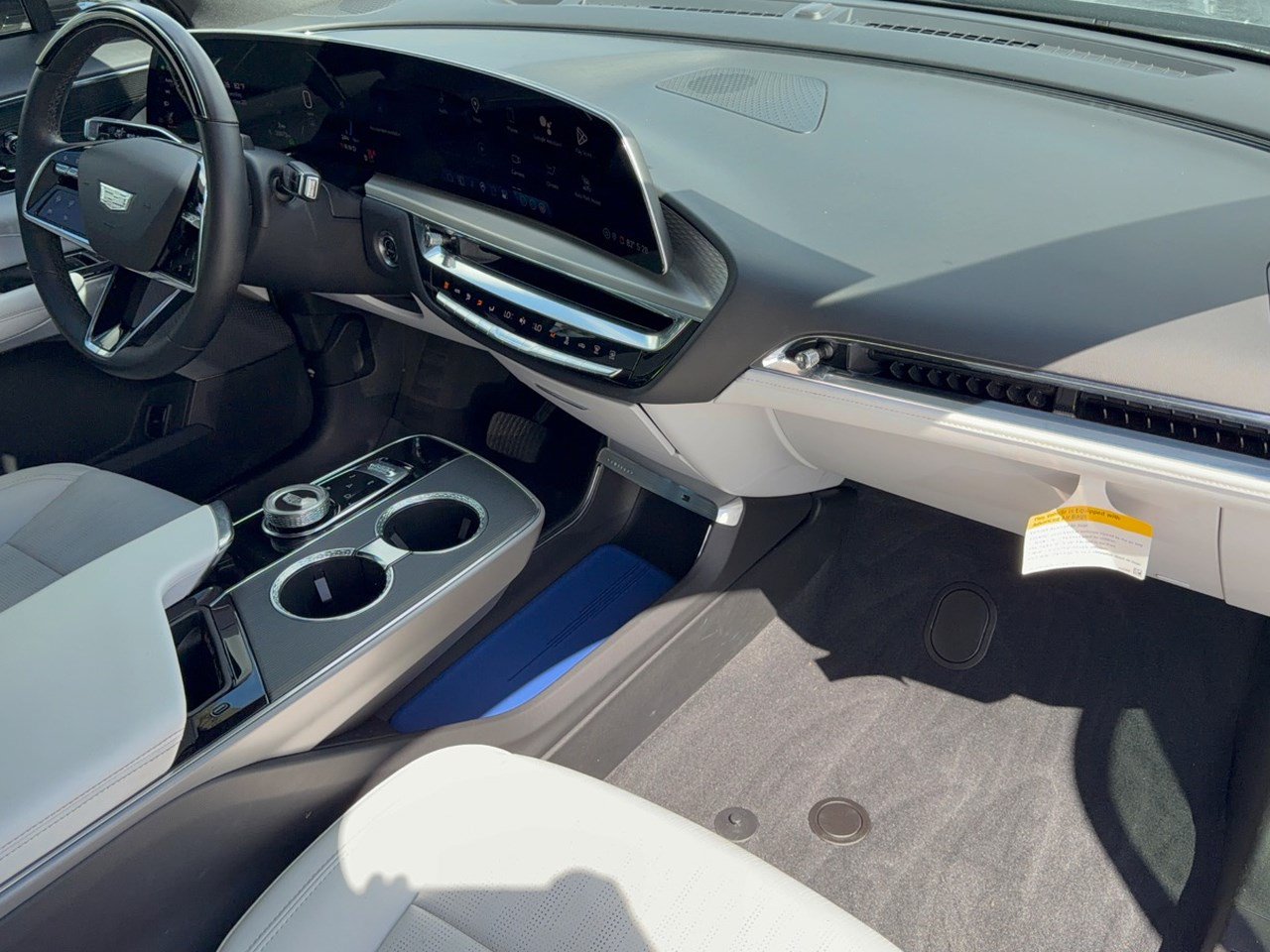 Certified 2024 Cadillac Lyriq Luxury w/ LPO, Floor Liner Package RWD image 31