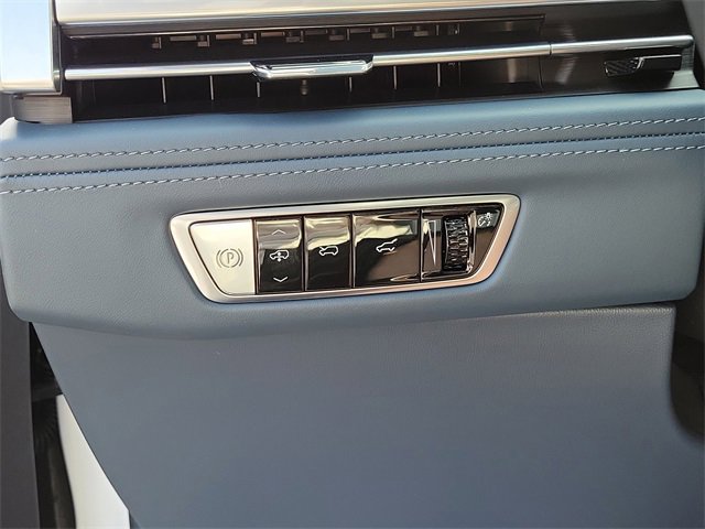 New 2025 Cadillac Escalade IQ Sport 2 w/ LPO, ONYX Package image 18