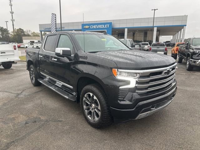 New 2026 Chevrolet Silverado 1500 High Country w/ LPO, Dark Essentials Package