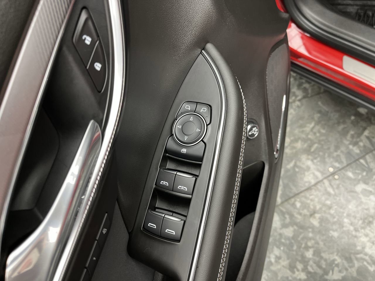 New 2026 Buick Envision Sport Touring AWD/4WD image 9
