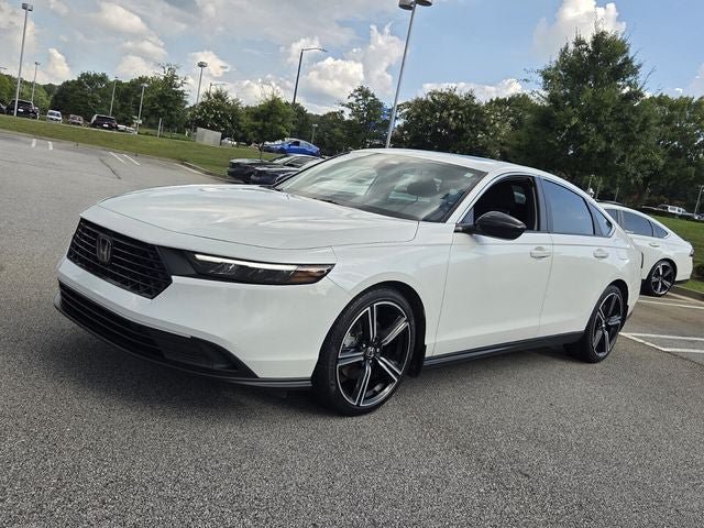 Used 2024 Honda Accord Sport image 4