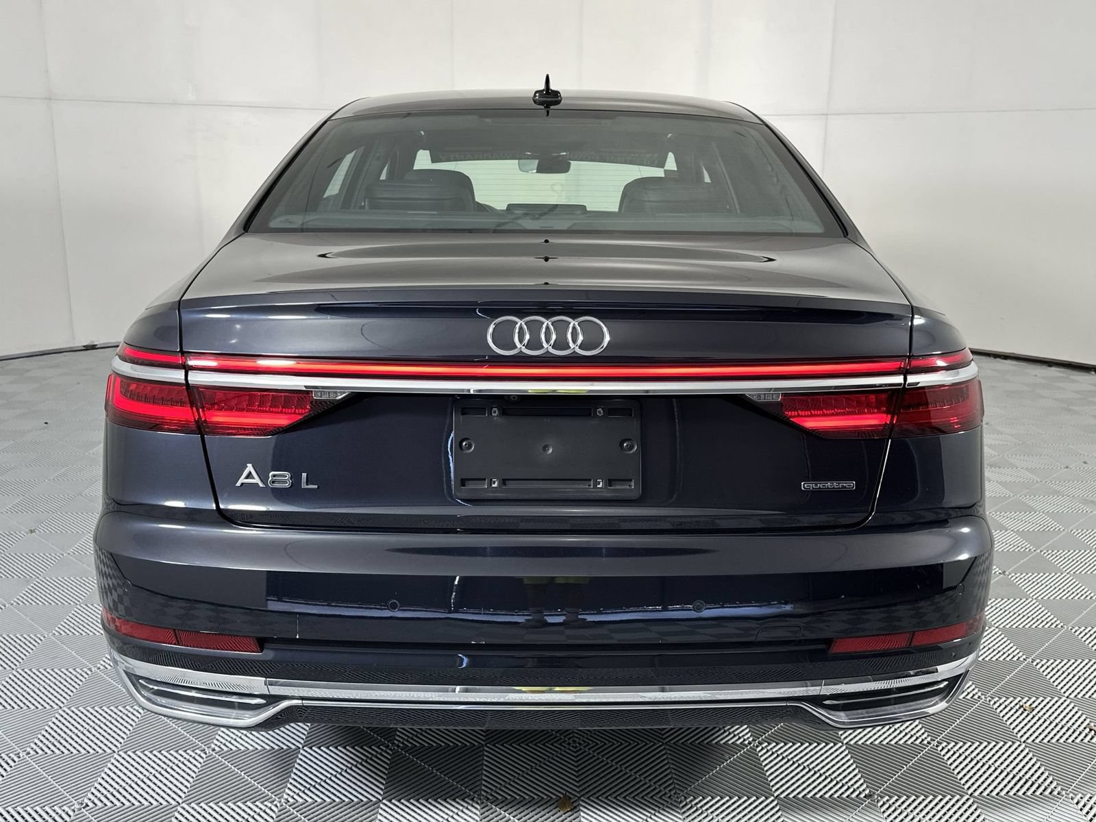 Used 2019 Audi A8 L 3.0T w/ Executive Package AWD/4WD image 7