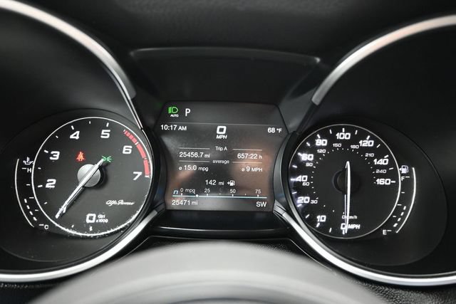 Used 2023 Alfa Romeo Stelvio Ti AWD/4WD image 20