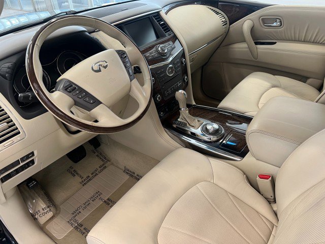 Used 2011 INFINITI QX56 4WD w/ Deluxe Touring Pkg image 10