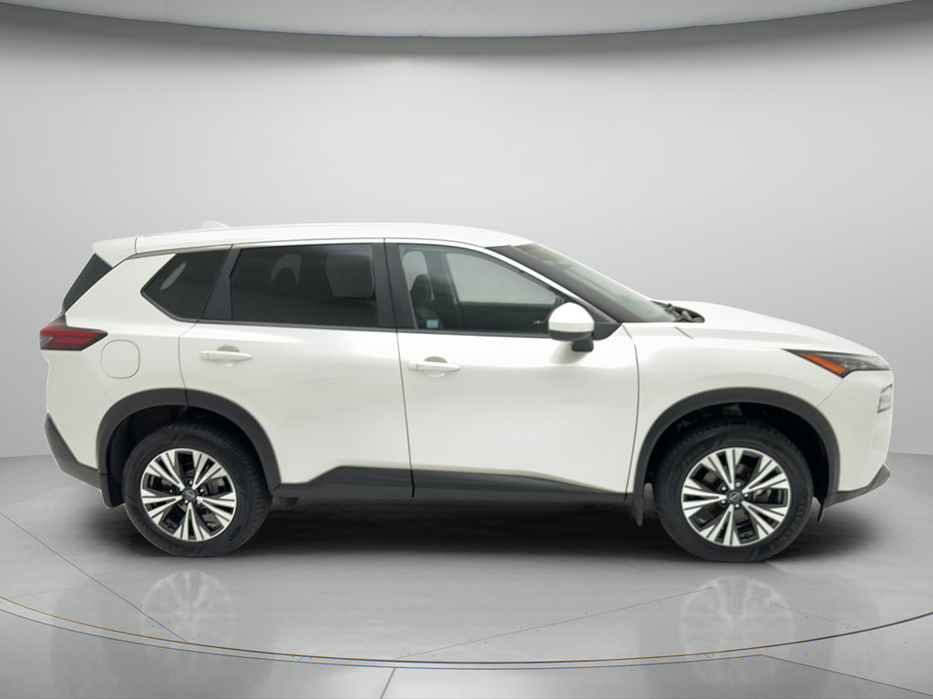 Used 2023 Nissan Rogue SV AWD/4WD image 3