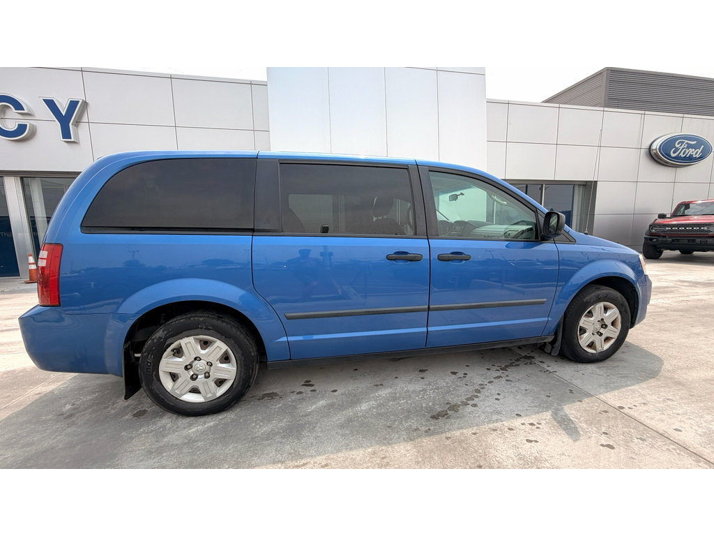 Used 2008 Dodge Grand Caravan SE FWD image 8