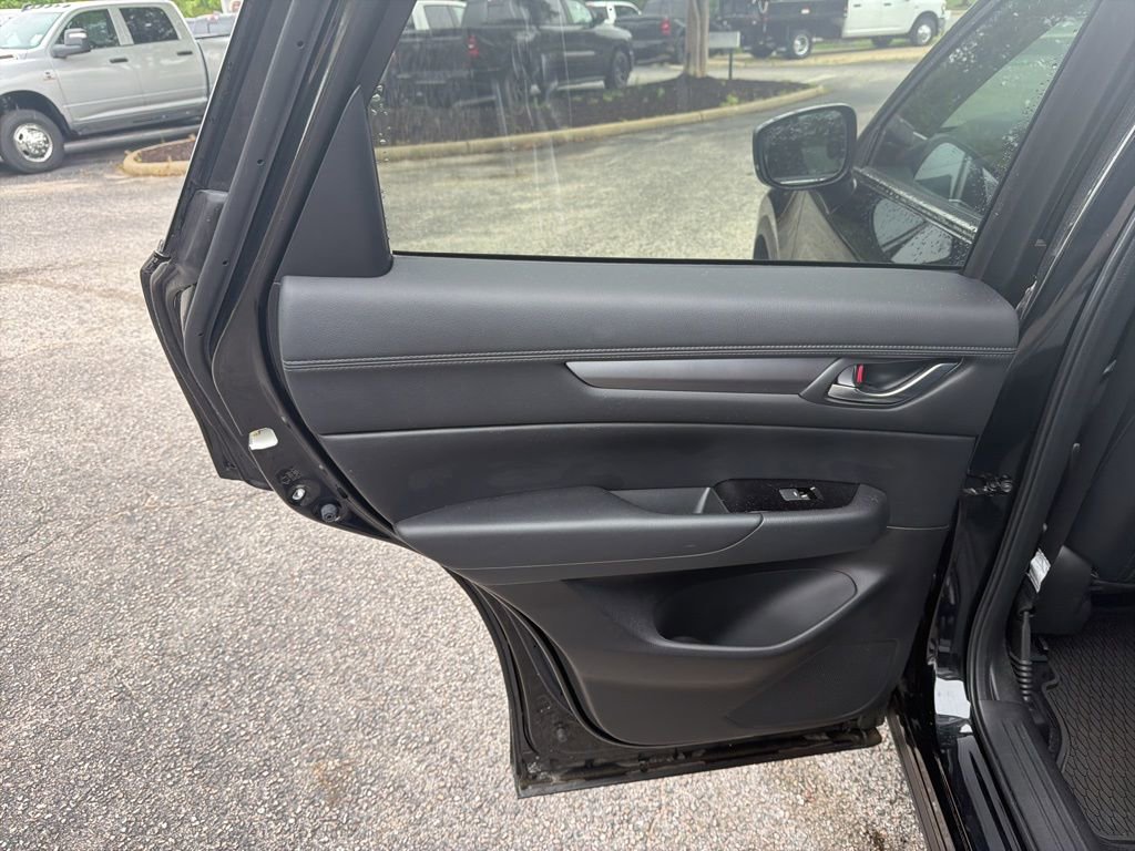 Used 2023 MAZDA CX-5 AWD 2.5 S w/ Select Package image 11