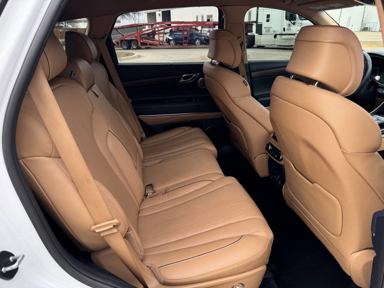 Used 2022 Genesis GV80 3.5T Advanced + image 15