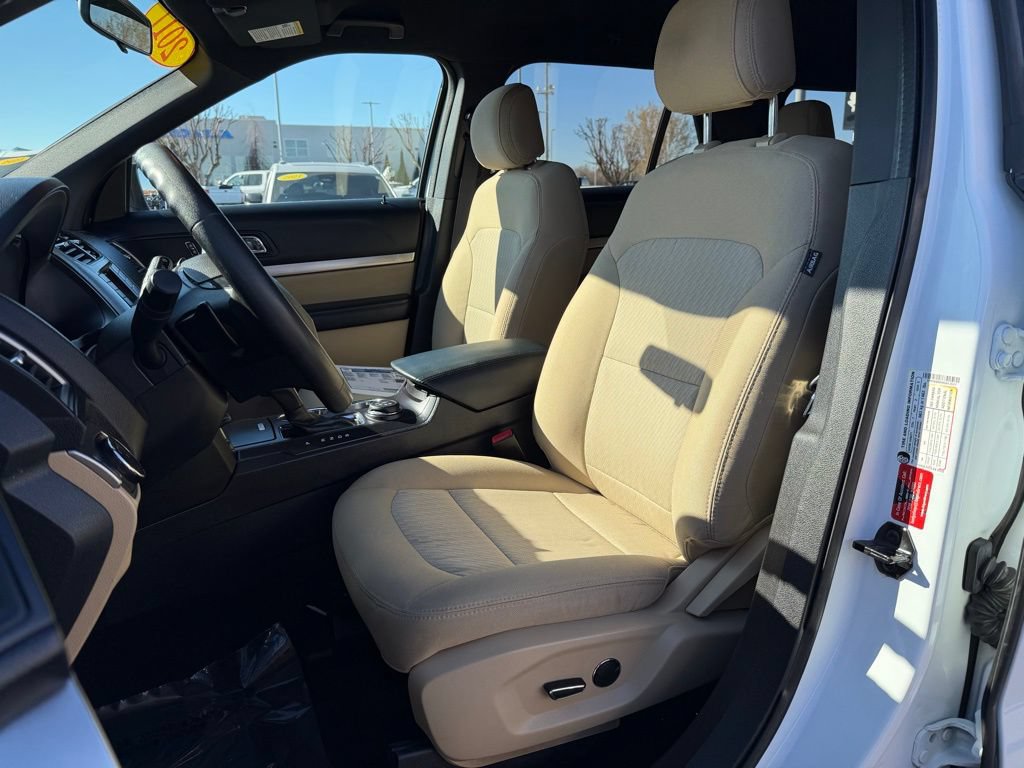 Used 2017 Ford Explorer 4WD image 11