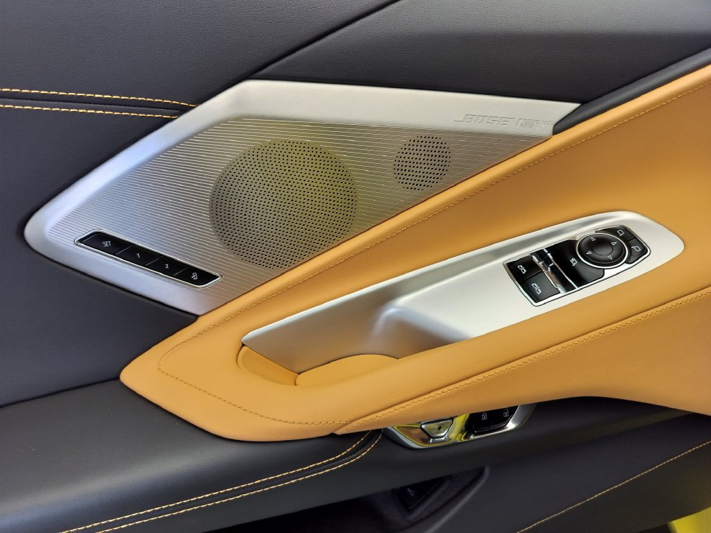 Used 2021 Chevrolet Corvette Stingray Preferred Cpe w/ Battery Protection Package RWD image 17