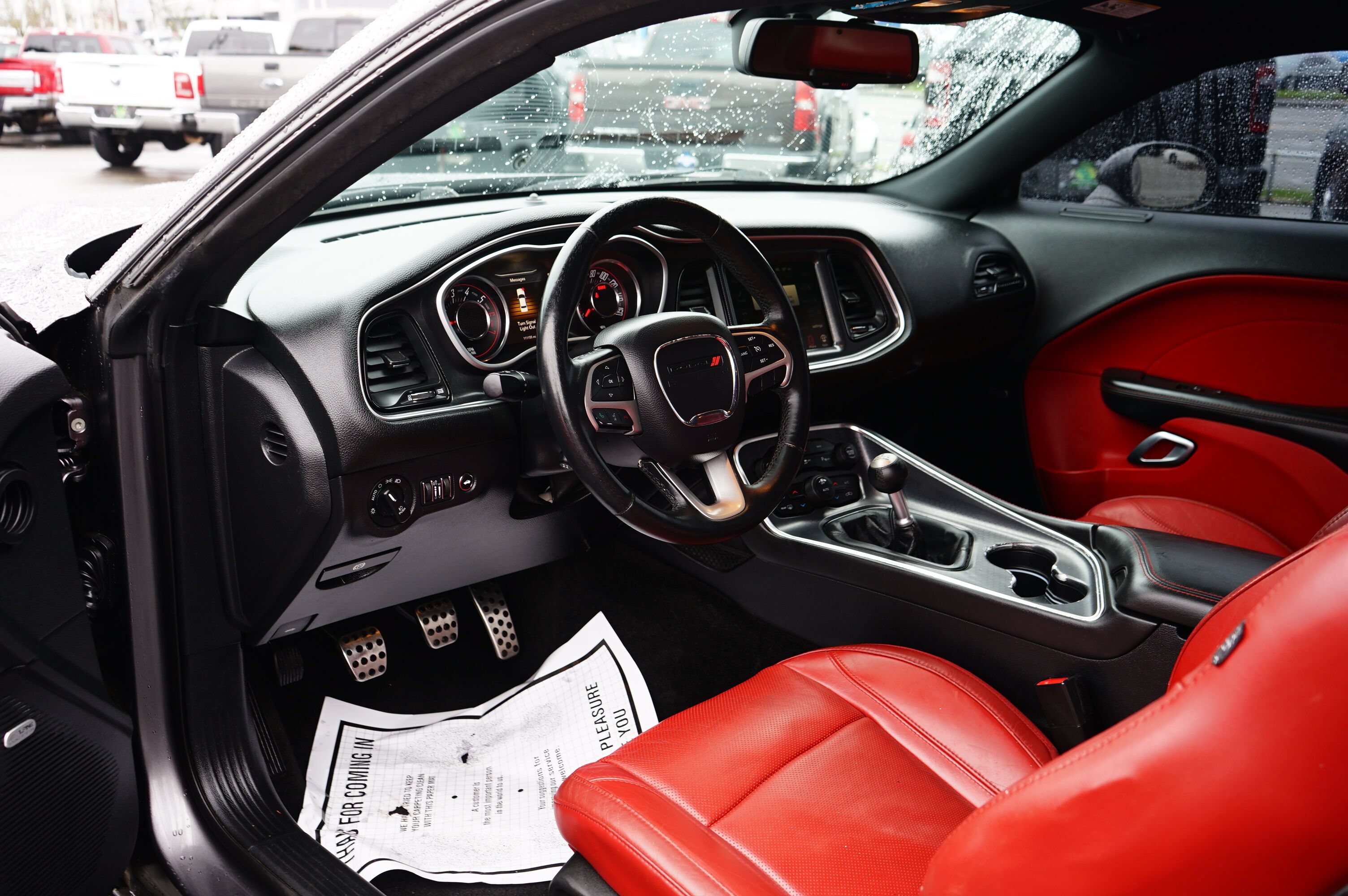 Used 2015 Dodge Challenger R/T Plus RWD image 9