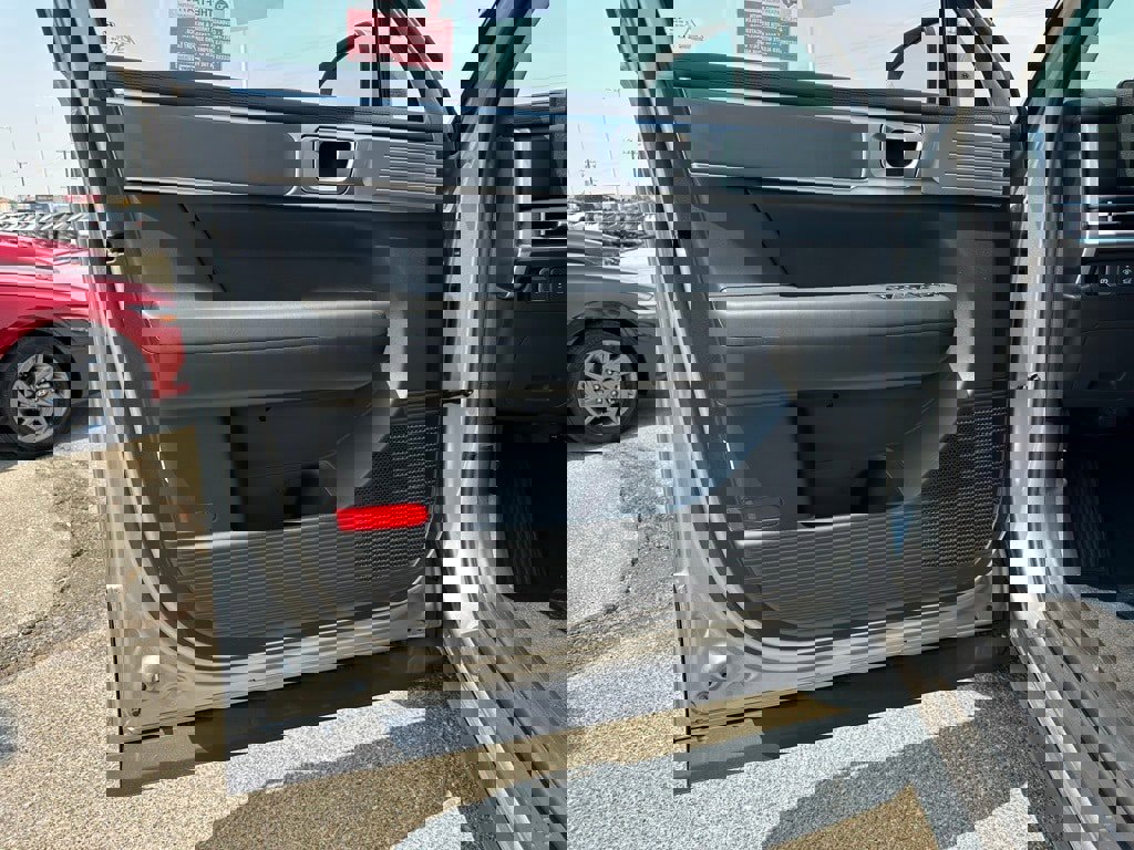 New 2026 Hyundai Santa Fe SE image 12