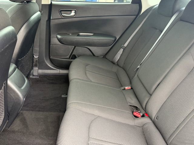 Used 2020 Kia Optima LX FWD image 30