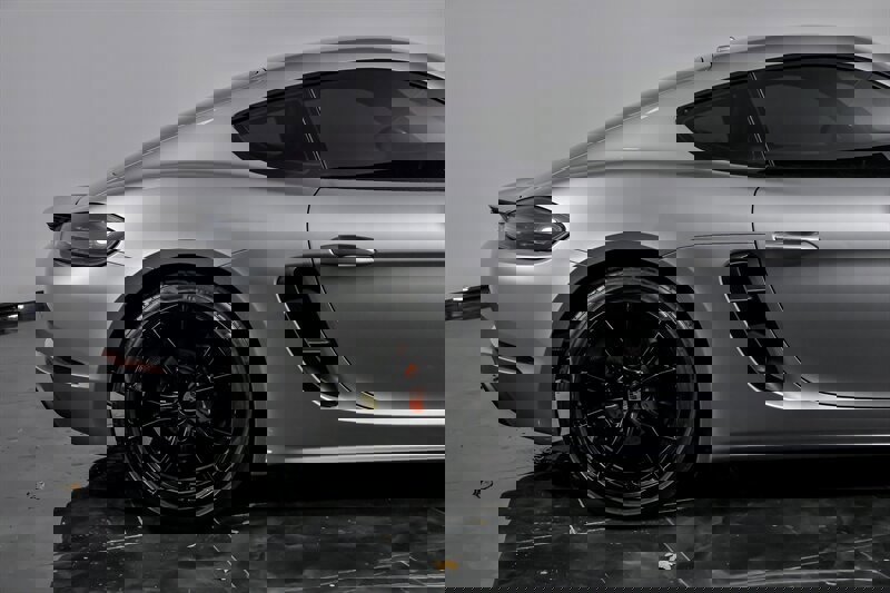 Used 2018 Porsche 718 Cayman S image 11