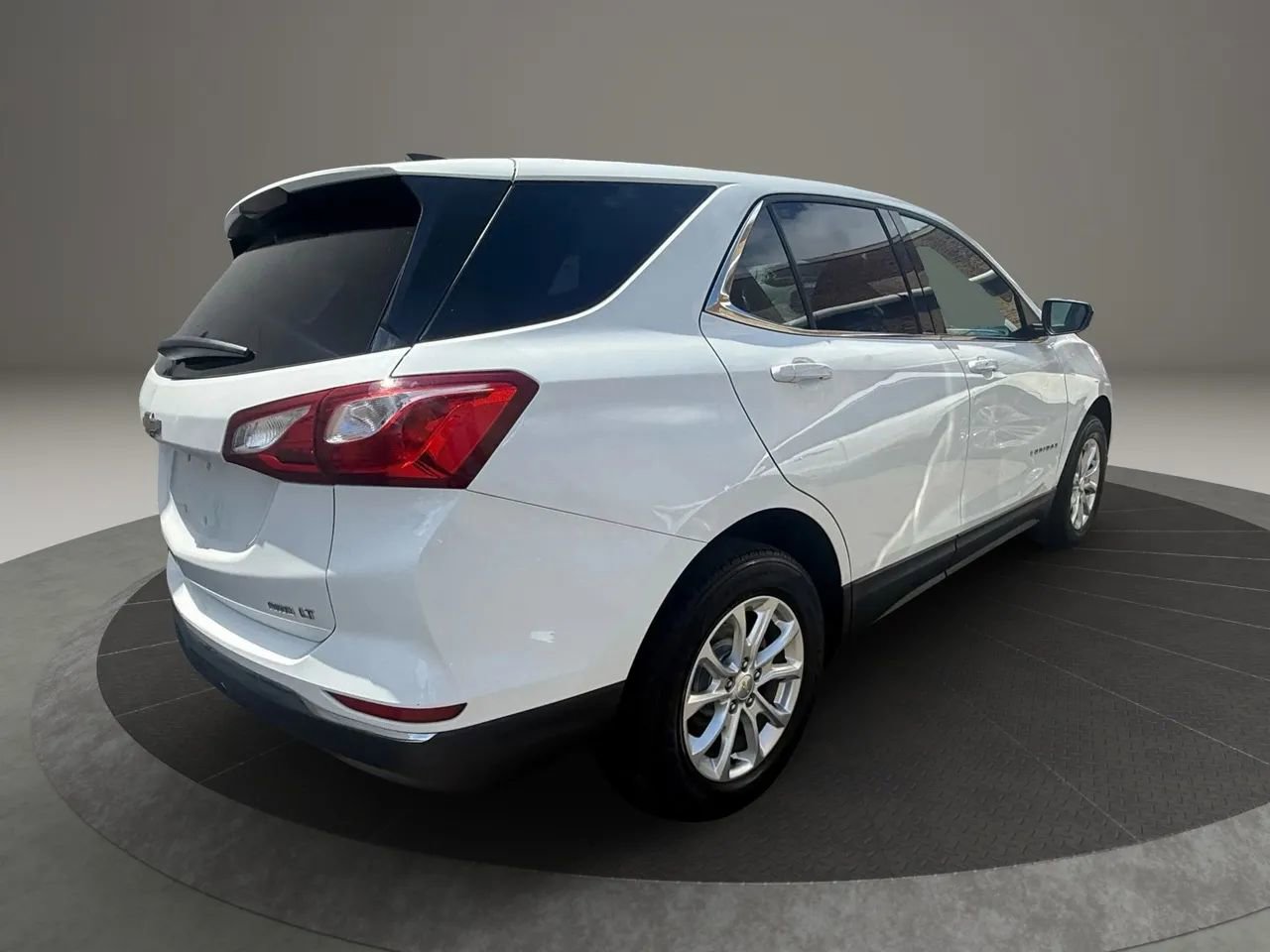 Used 2020 Chevrolet Equinox LT image 5